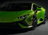 Lamborghini Huracan Tecnica 7