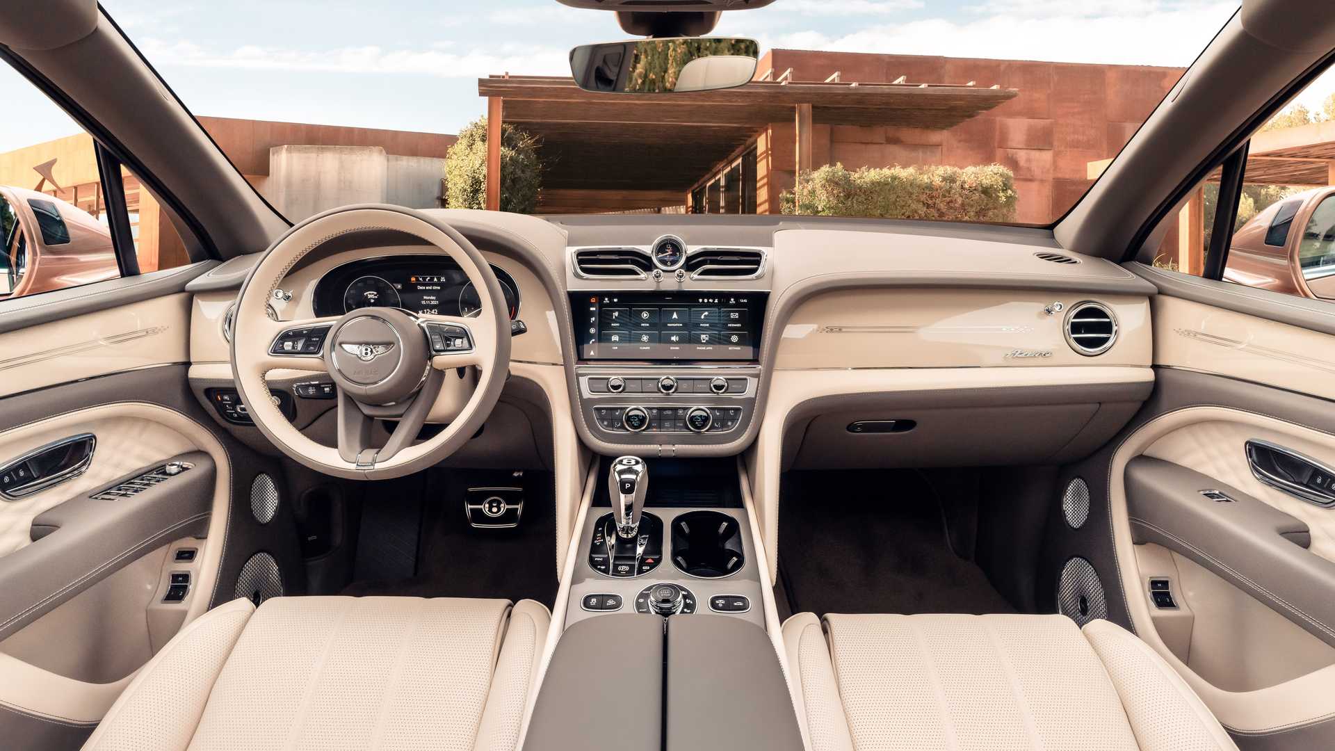 2023 Bentley Bentayga Extended Wheelbase (10)