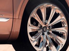 2023 Bentley Bentayga Extended Wheelbase (16)