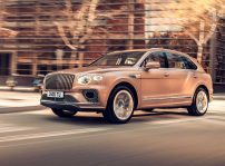 2023 Bentley Bentayga Extended Wheelbase (8)