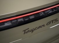 Porsche Taycan 10