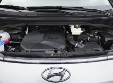 Hyundai Staria Interiores (10)