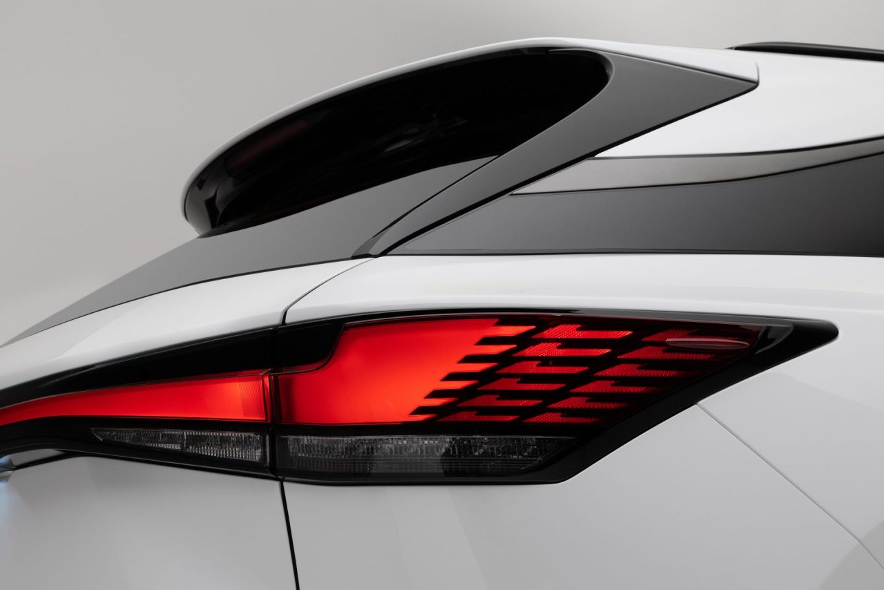 LEXUS-RX-500h-FSPORT-WHITE-