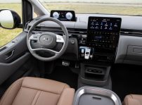 Hyundai Staria Es Interior 05