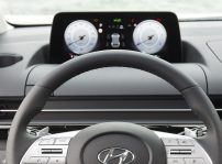 Hyundai Staria Es Interior 09 1610