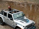 Jeep se une a la promoción de Jurassic World Dominion con un spot de televisión