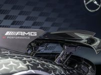 Der Neue Mercedes Amg One: Formel 1 Technologie Für Die Straße The New Mercedes Amg One: Formula 1 Technology For The Road