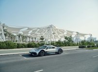 Der Neue Mercedes Amg One: Formel 1 Technologie Für Die Straße The New Mercedes Amg One: Formula 1 Technology For The Road