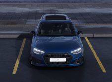Audi A4 Avant Black Limited (5)