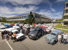 Los fans de la Citroën C15 visitan la planta de la marca de los chevrones en Vigo