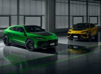 2023 Lamborghini Urus Performante 11