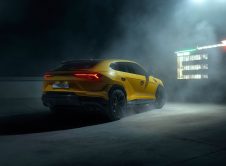 2023 Lamborghini Urus Performante 14