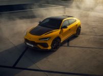 2023 Lamborghini Urus Performante 23