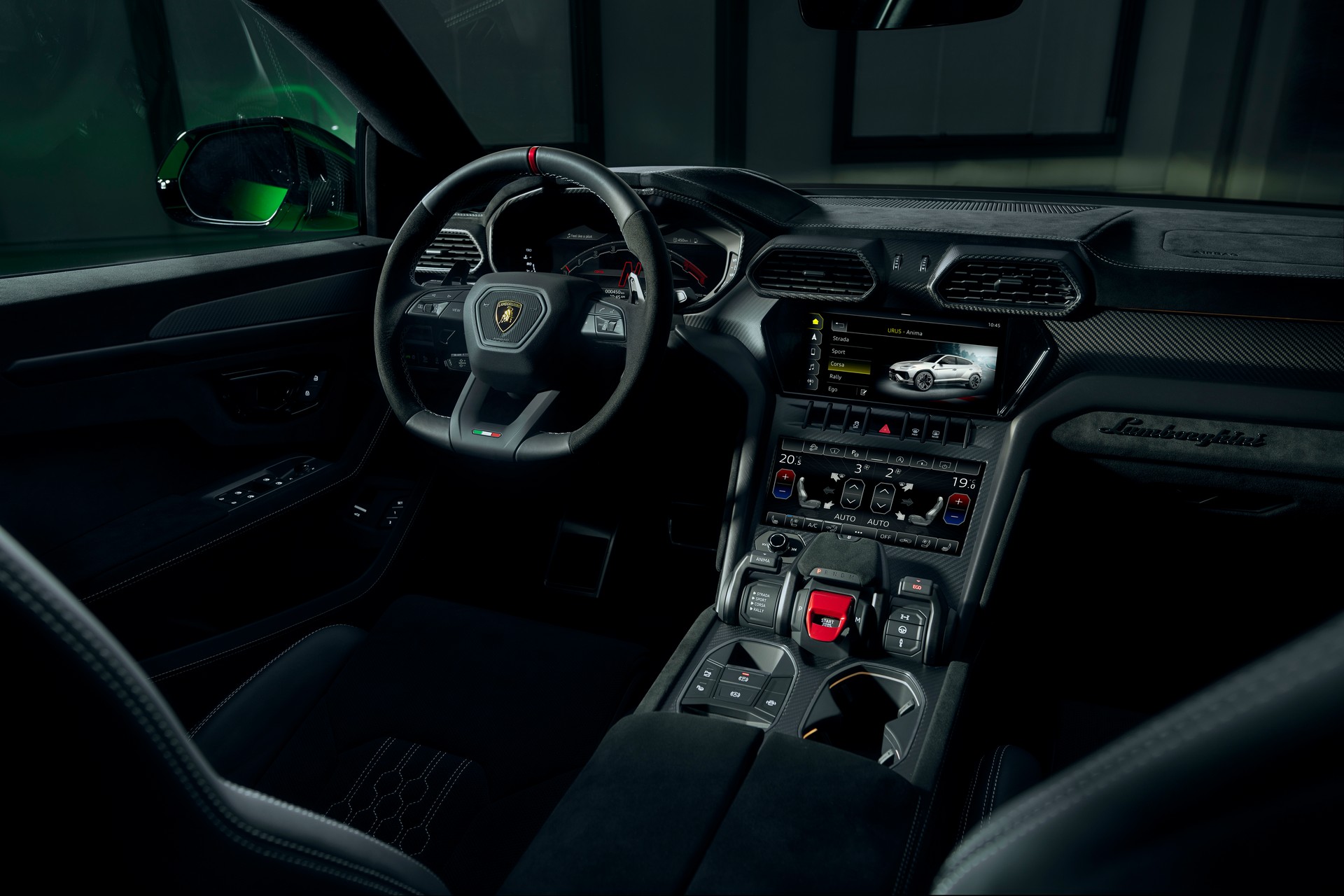 2023 Lamborghini Urus Performante 38