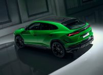 2023 Lamborghini Urus Performante 4