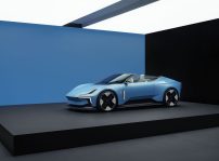 656739 20220816 Polestar Electric Roadster Concept