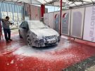 Los mejores consejos para lavar el coche sin dañarlo… y sin que te multen