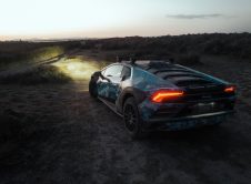 Lamborghini Huracan Sterrato Teaser Video (6)