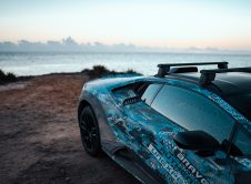 Lamborghini Huracan Sterrato Teaser Video (8)