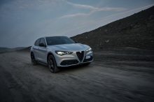 Alfa Romeo da pistas sobre los nuevos Giulia y Stelvio. ¿Tendrán motores de combustión o pasarán a ser eléctricos?