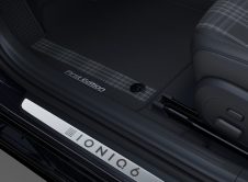 Hyundai Ioniq 6 6