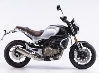 Qjmotorsrv550negralateralderecho