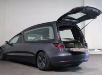 Tesla Hearse 3 Model 3 Funerario (25)