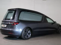 Tesla Hearse 3 Model 3 Funerario (7)