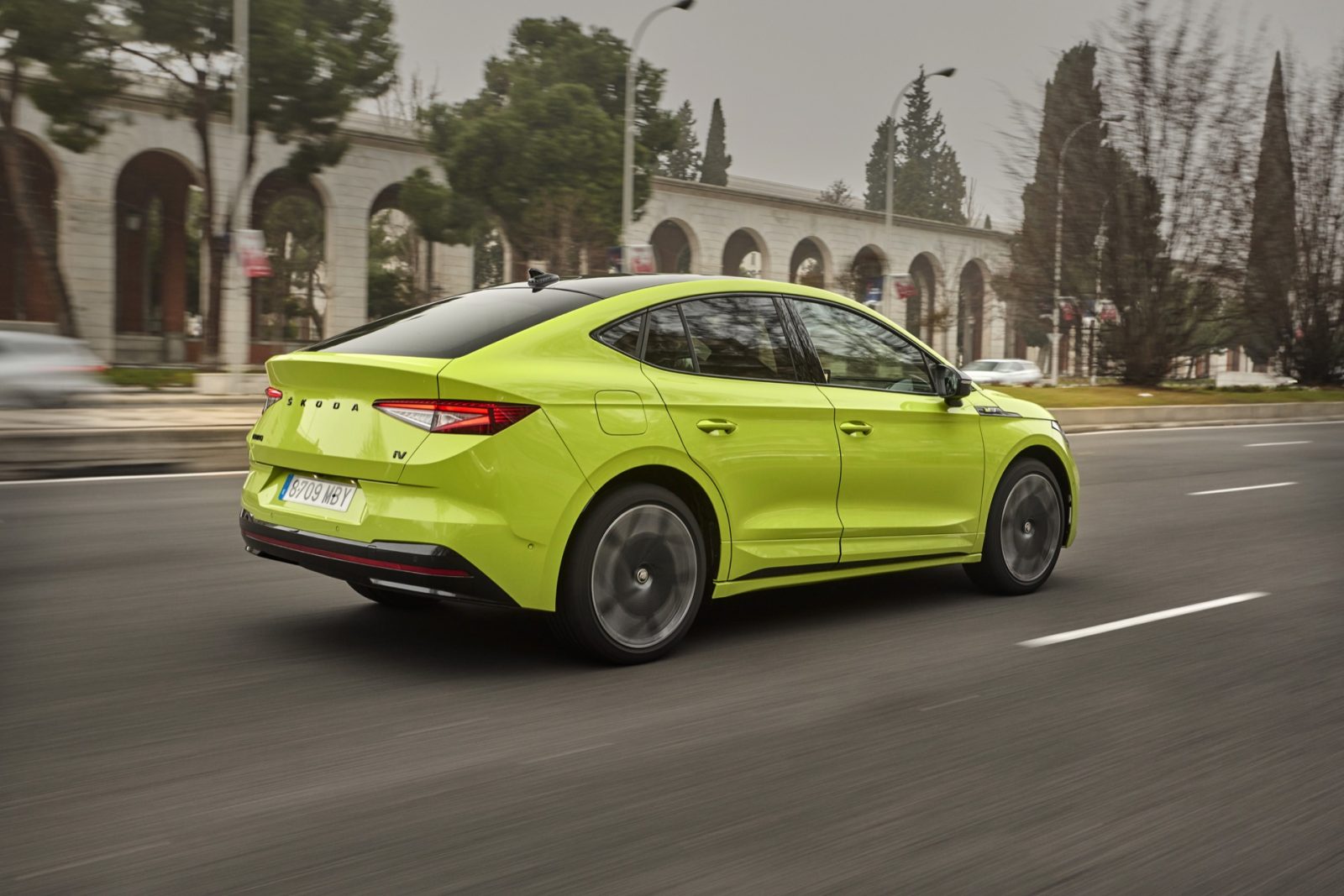 Skoda Enyaq Coupé iV: probamos el SUV eléctrico que te hará mirar a ...