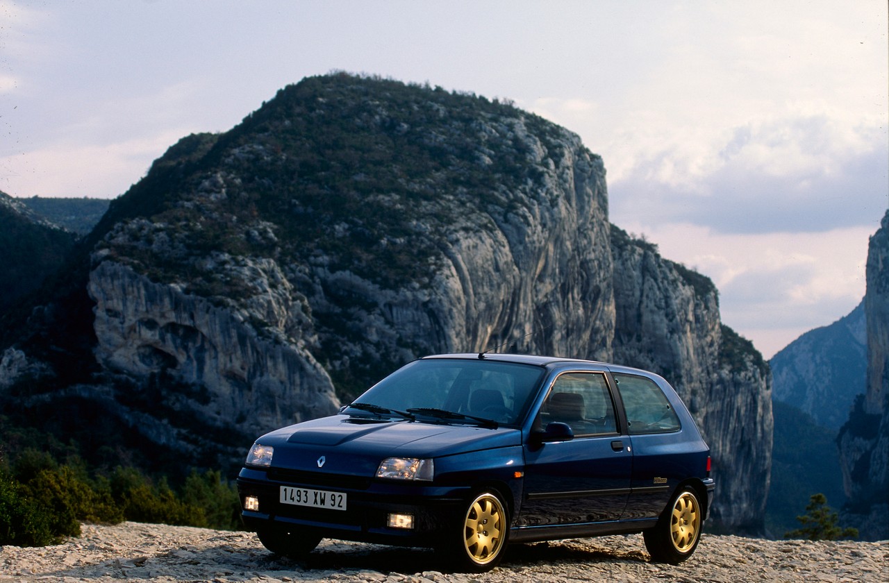 Renault Clio, Renault Clio 16s
