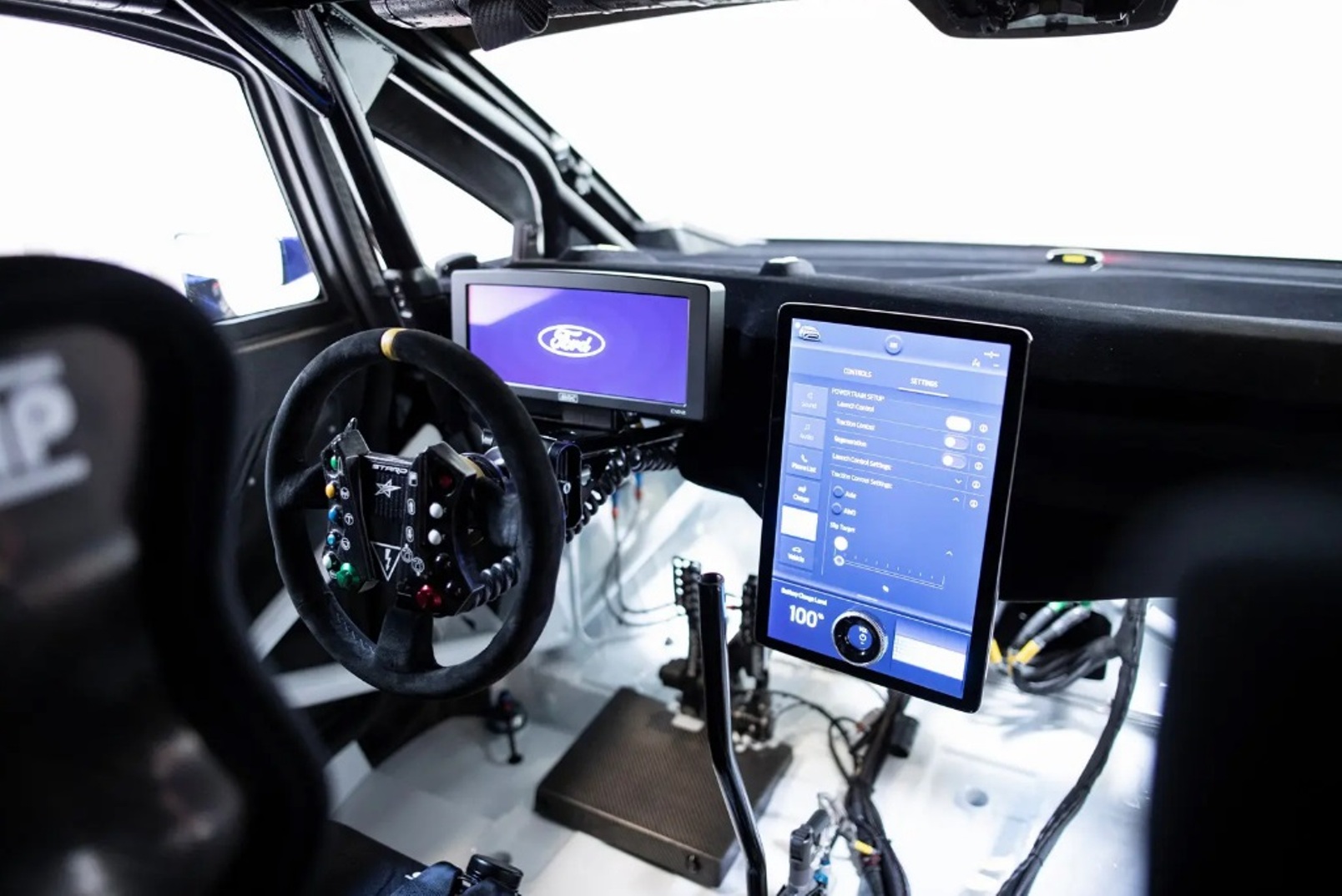 Ford Pro Supervan Electric Pikes Peak (3)
