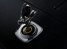 Rolls Royce Black Badge Wraith Black Arrow (15)