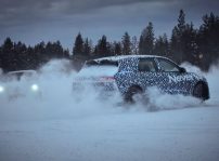 Hyundai Ioniq 5 N Winter Test Drive Teaser Couple 04 Wid 1024
