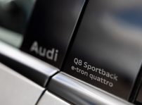 Audi Q8 Sportback E Tron 060