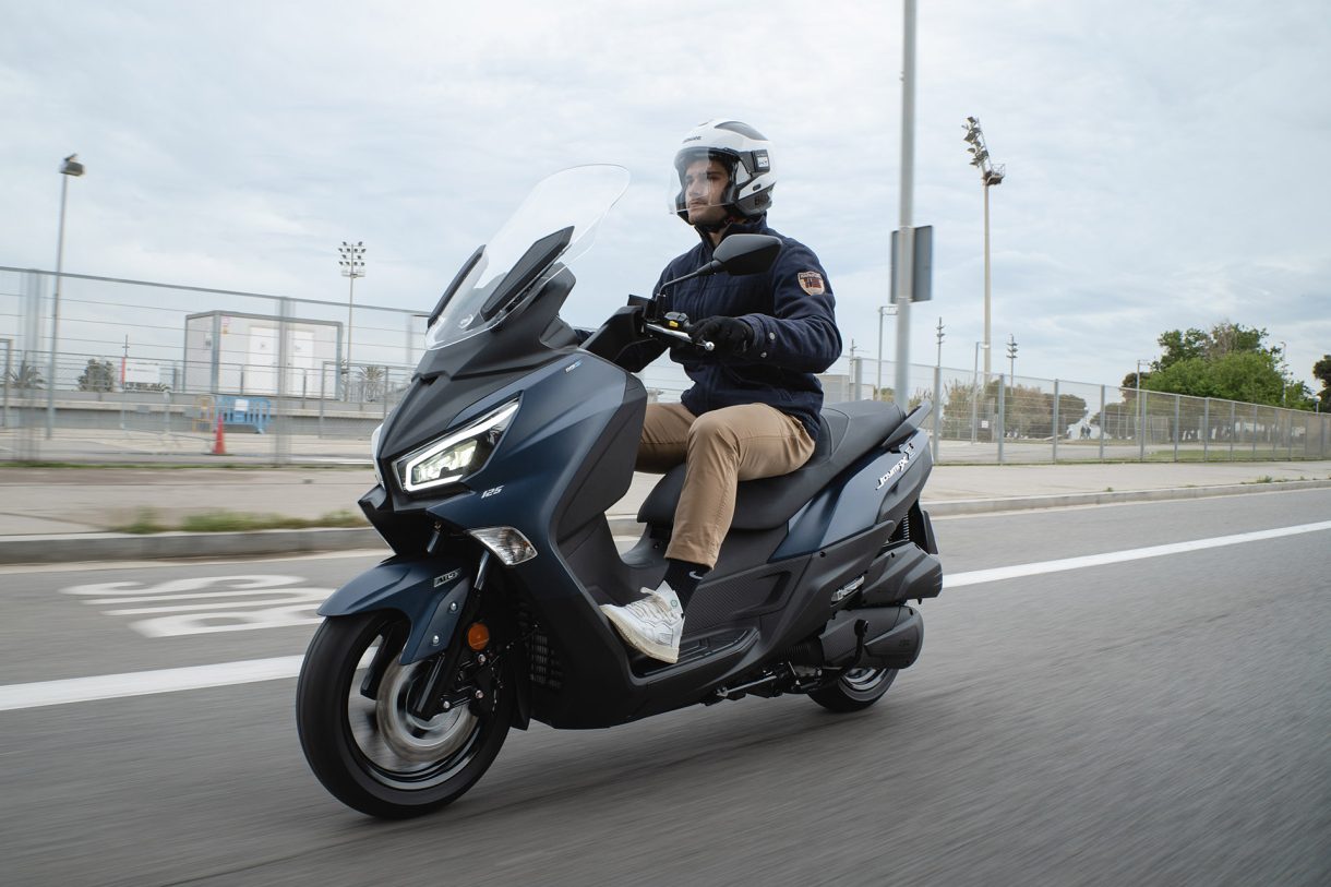 SYM Joymax 125 Z+: the leading scooter in its sector now with a €300