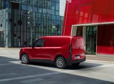 Ford E Transit Courirer 21