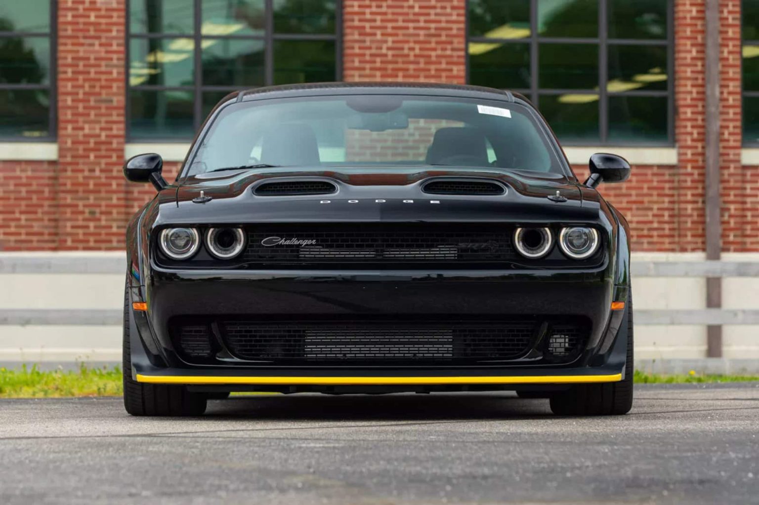 Dodge Challenger Black Ghost: the “last call” of the iconic model