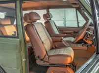 Inverted Range Rover Ev Interior2