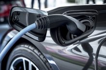 Las ventas de vehículos eléctricos aumentan un 45% en 2023