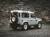 Land Rover Classic Defender 9