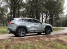 Top 6 SUVs híbridos con el mayor número de asistencias activas a la conducción a la venta en España en 2026
