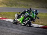 Kawasaki Ninja Zx 6r 2024 (7)