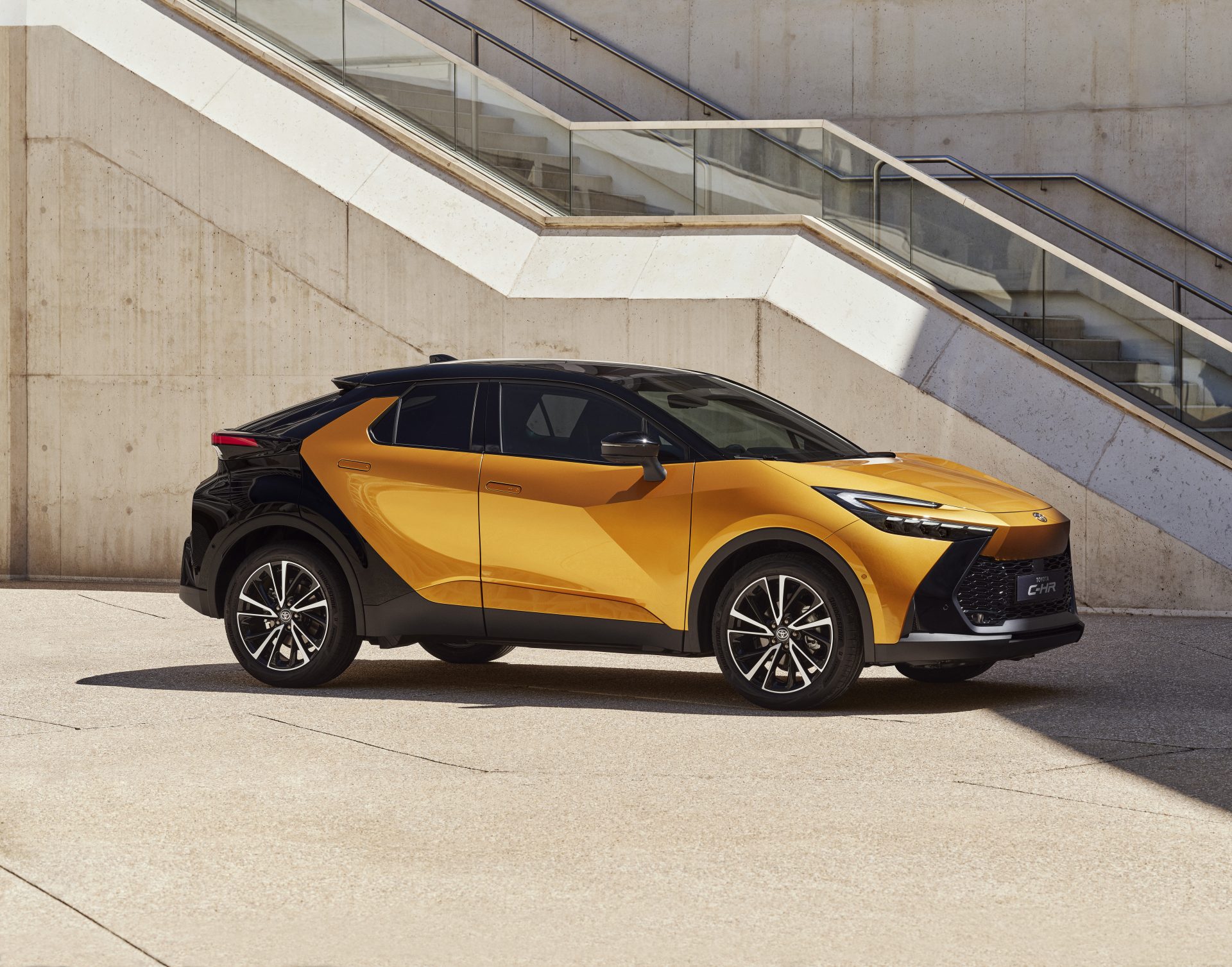 Toyota C HR 2024 The Second Generation Of The Popular SUV Is Presented 