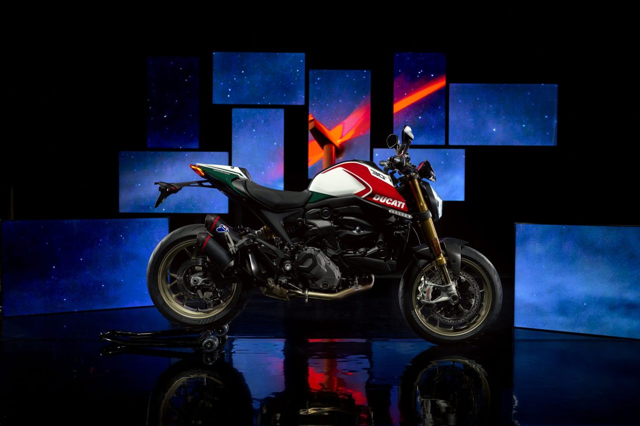 La Ducati Monster Celebra Su Aniversario