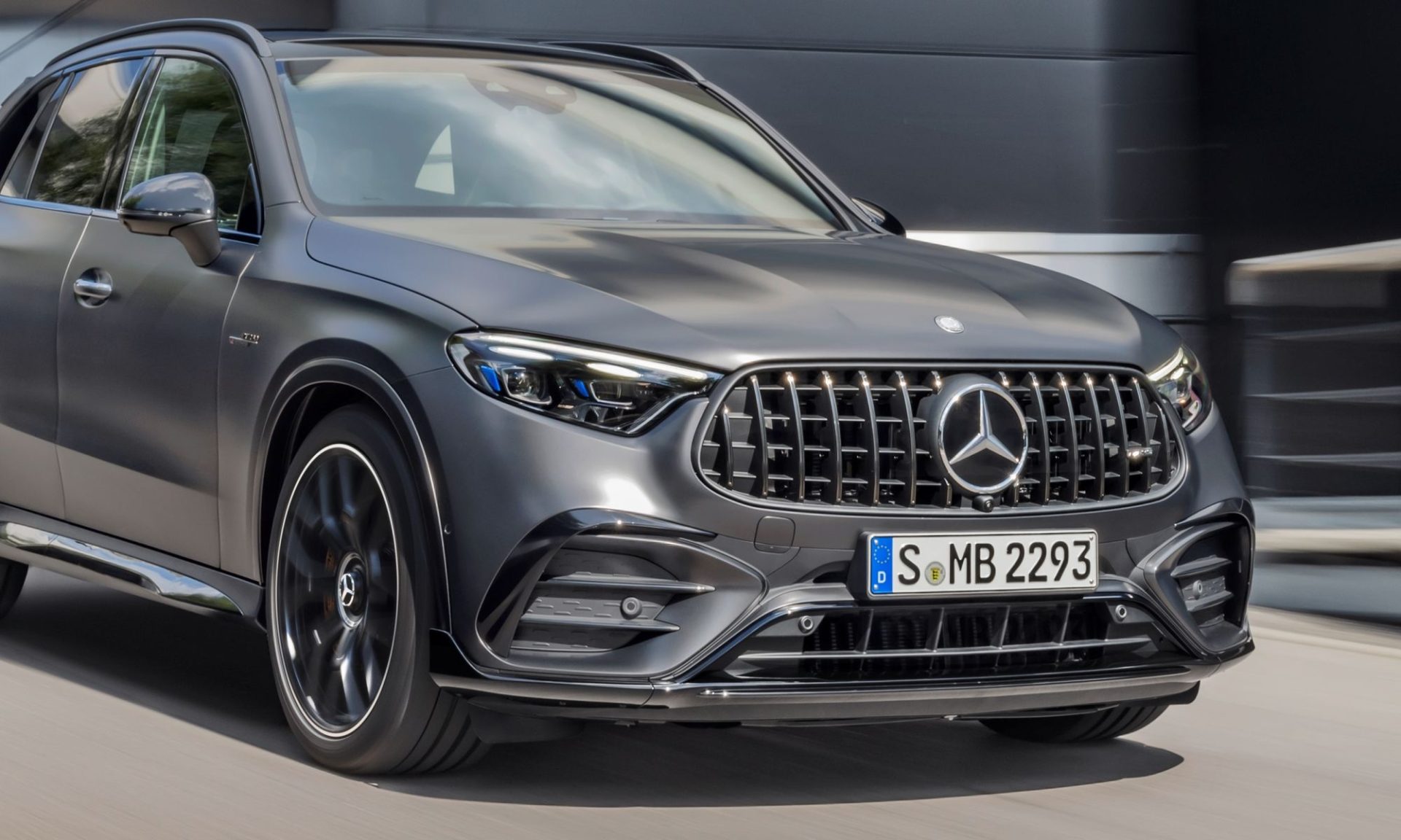 Mercedes Amg Glc 63 E Performance Delantera