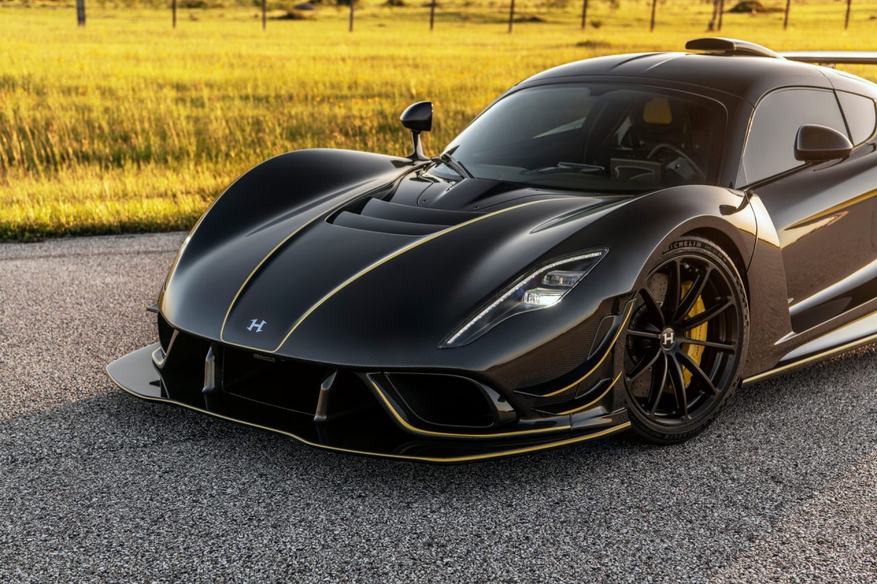 Hennessey-Venom-F5-Revolution-