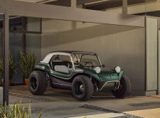 Meyers Manx 2.0 Ev Aparcado