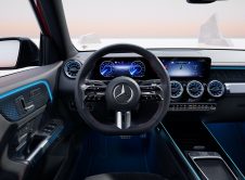 Der Neue Mercedes Benz Eqb The New Mercedes Benz Eqb