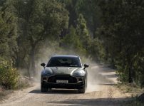 Aston Martin Dbx 707 20