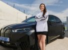 El equipo femenino del Real Madrid ya disfruta de los coches eléctricos de BMW